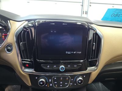 2023 Chevrolet Traverse — photo 11 view