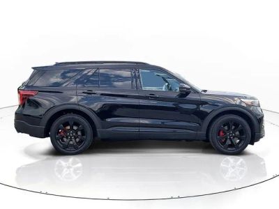 2023 Ford Explorer — interior view