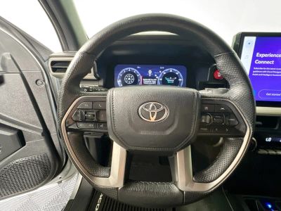 2024 Toyota Tacoma — photo 15 view
