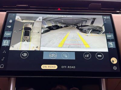 2026 Land Rover Range Rover — photo 32 view