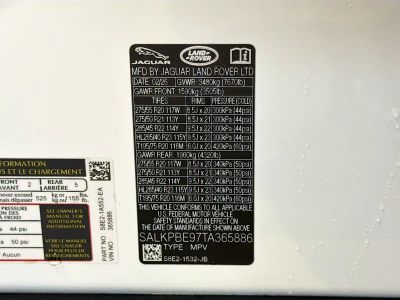 2026 Land Rover Range Rover — photo 41 view
