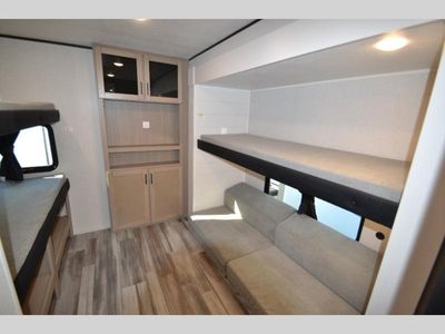 2022 Winnebago Industries Towables Minnie - Photo 13
