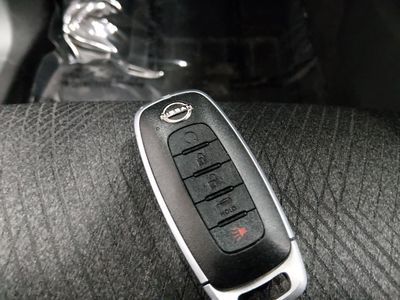 2024 Nissan Rogue — photo 15 view