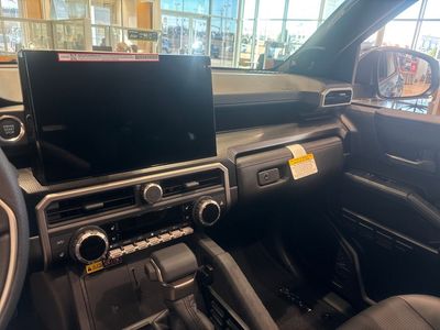 2026 Toyota 4Runner - Photo 14