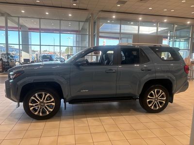 2026 Toyota 4Runner - Photo 2