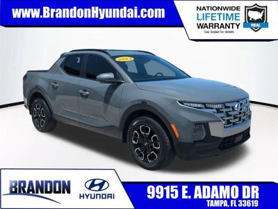 2023 Hyundai Santa Cruz SEL Premium in Gray — front three-quarter view