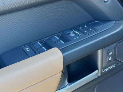 2026 Land Rover Defender 130 — photo 22 view