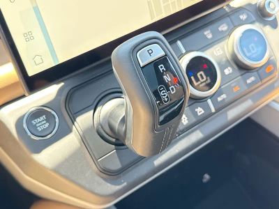 2026 Land Rover Defender 130 — photo 28 view