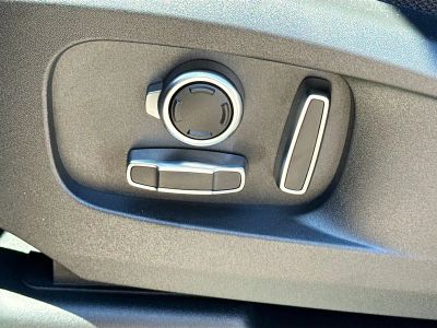2026 Land Rover Defender 130 — photo 24 view