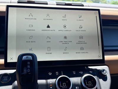 2026 Land Rover Defender 130 — photo 29 view