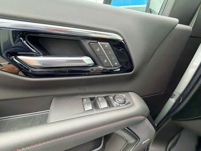 2026 Chevrolet Tahoe — photo 34 view
