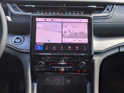 2025 Jeep Grand Cherokee — photo 19 view