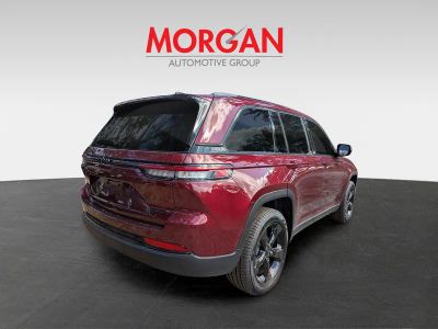2025 Jeep Grand Cherokee — rear three-quarter view