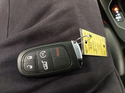 2023 Jeep Cherokee - Photo 15