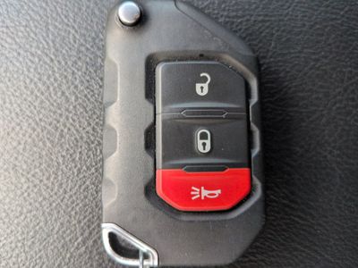 2024 Jeep Wrangler - Photo 29