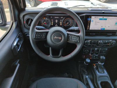 2024 Jeep Wrangler - Photo 16