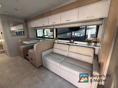 2026 Thor Motor Coach Chateau - Photo 8