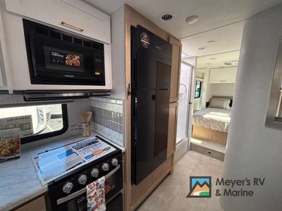 2026 Thor Motor Coach Chateau - Photo 13