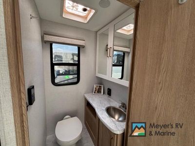 2026 Thor Motor Coach Chateau - Photo 16