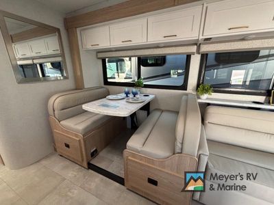 2026 Thor Motor Coach Chateau - Photo 9
