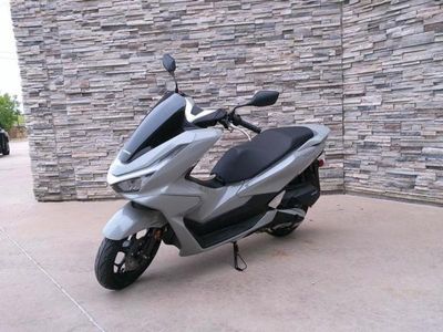 2025 Honda PCX - Photo 2