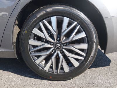 2024 Nissan Altima - Photo 10
