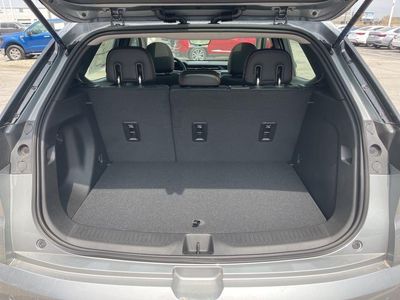 2027 Chevrolet Bolt - Photo 12