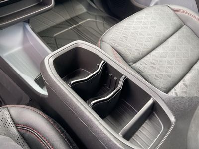 2027 Chevrolet Bolt - Photo 28