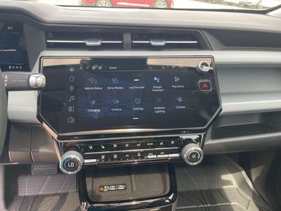 2027 Chevrolet Bolt - Photo 25