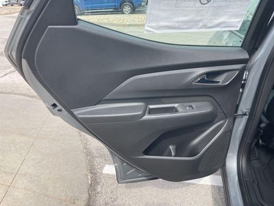 2027 Chevrolet Bolt - Photo 18