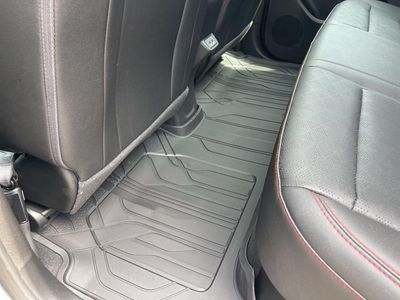 2027 Chevrolet Bolt - Photo 14