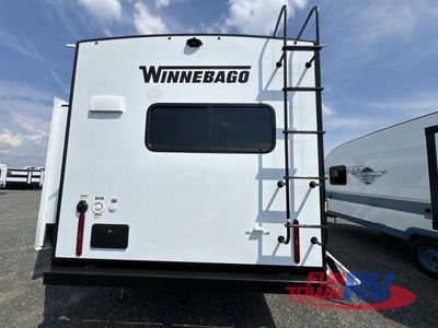 2026 Winnebago Thrive - Photo 16