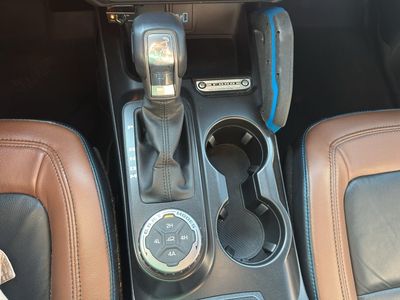 2021 Ford Bronco - Photo 16