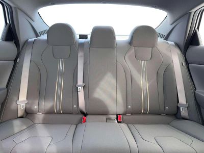 2026 Hyundai Elantra - Photo 35