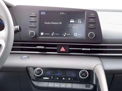 2026 Hyundai Elantra - Photo 19