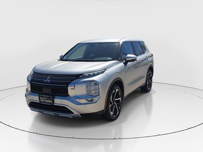 2024 Mitsubishi Outlander - Photo 3