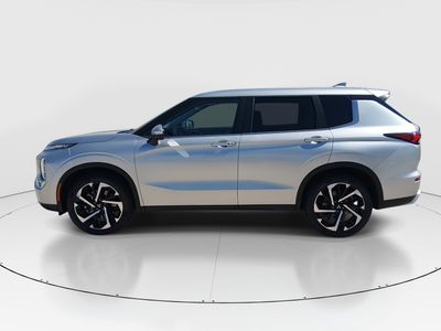 2024 Mitsubishi Outlander - Photo 4