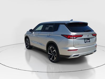 2024 Mitsubishi Outlander - Photo 5