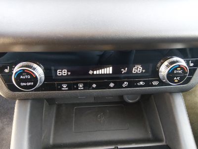 2024 Mitsubishi Outlander - Photo 19