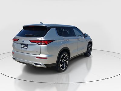 2024 Mitsubishi Outlander - Photo 7