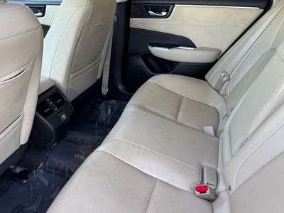 2020 Honda Clarity Plug-In Hybrid - Photo 4