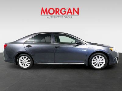 2014 Toyota Camry Hybrid — side profile view