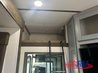 2020 Keystone RV Fuzion - Photo 30