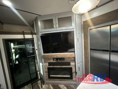 2020 Keystone RV Fuzion - Photo 31