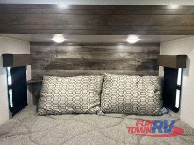 2020 Keystone RV Fuzion - Photo 44