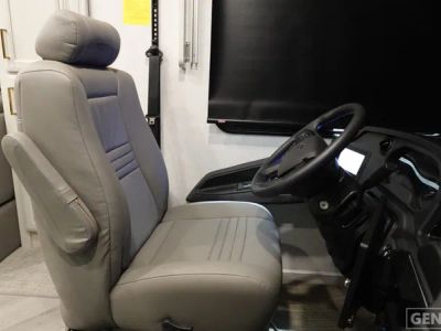 2026 Fleetwood Bounder - Photo 8