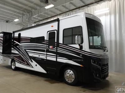 2026 Fleetwood Bounder - Photo 1