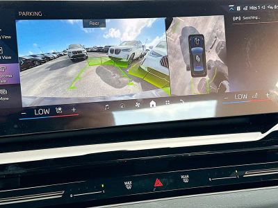 2026 BMW 5 Series — photo 11 view