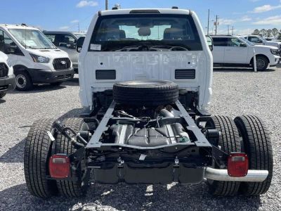 2026 Ford Chassis Cab - Photo 4
