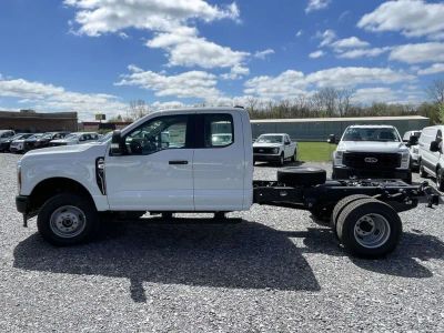 2026 Ford Chassis Cab - Photo 6